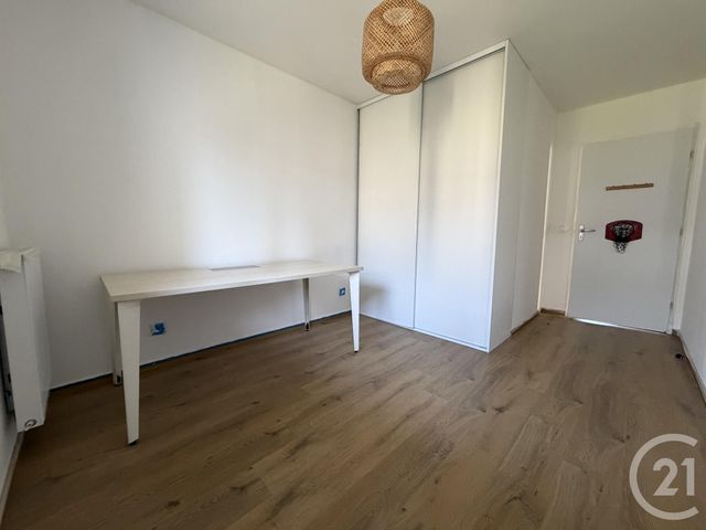Appartement T3 &agrave; louer - 3 pi&egrave;ces - 65,31 m2 - Begles - 33 - AQUITAINE