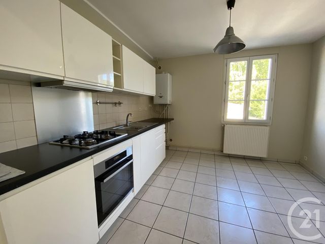 Appartement T4 &agrave; louer - 4 pi&egrave;ces - 99,04 m2 - Le Bouscat - 33 - AQUITAINE