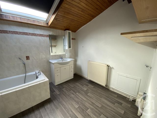 Appartement T4 &agrave; louer - 4 pi&egrave;ces - 99,04 m2 - Le Bouscat - 33 - AQUITAINE