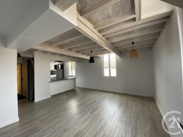 Appartement T3 &agrave; louer - 3 pi&egrave;ces - 61,01 m2 - Le Bouscat - 33 - AQUITAINE