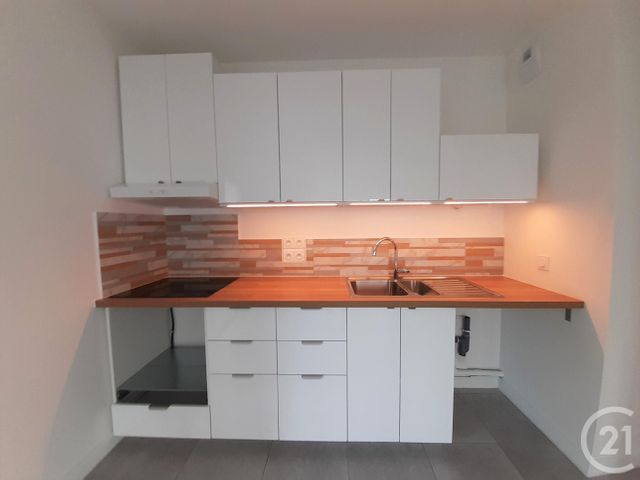 Appartement T2 &agrave; louer - 2 pi&egrave;ces - 52,43 m2 - Le Bouscat - 33 - AQUITAINE