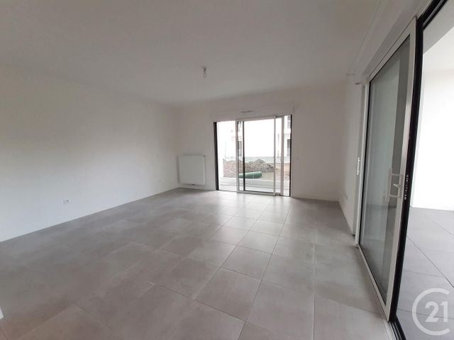 Appartement T2 &agrave; louer - 2 pi&egrave;ces - 52,43 m2 - Le Bouscat - 33 - AQUITAINE